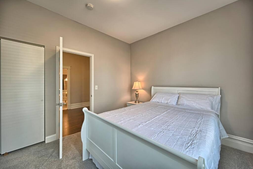 Suites On Seneca - Lovely 2 Bed 1 Bath Apartment Harrisburg Exterior photo
